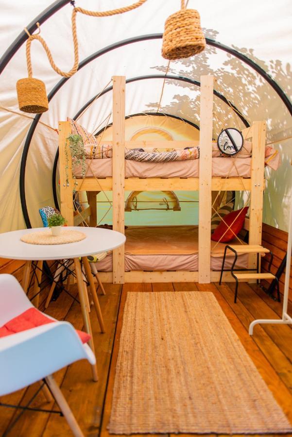 Hotel Dragonfly Gardens - The Wagons Brașov Exterior foto