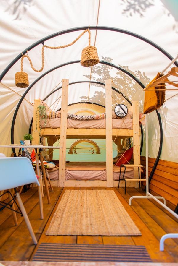 Hotel Dragonfly Gardens - The Wagons Brașov Exterior foto